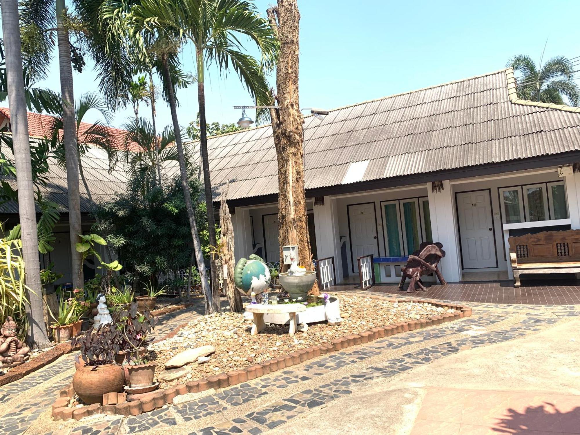 Resort Sam's House